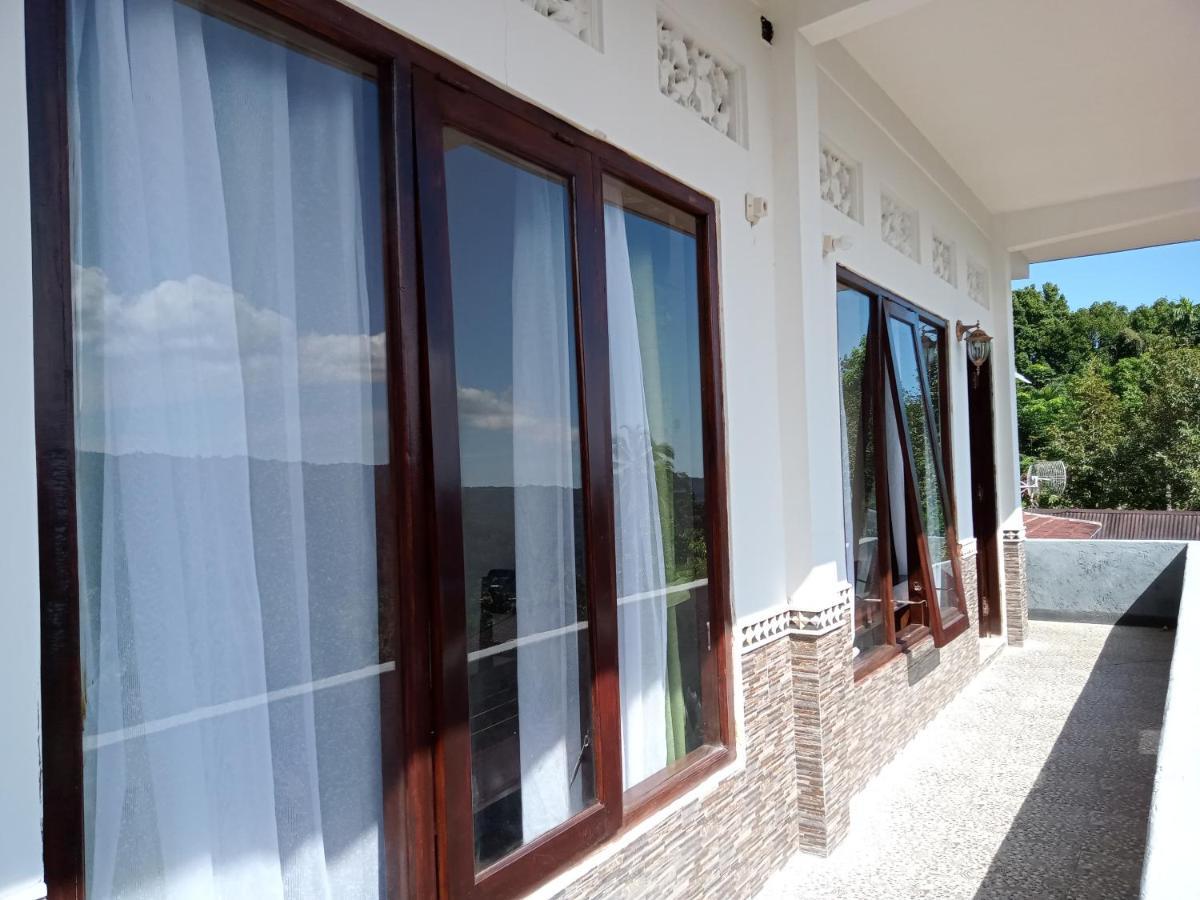 Aris Homestay And Warung Made Munduk Eksteriør billede