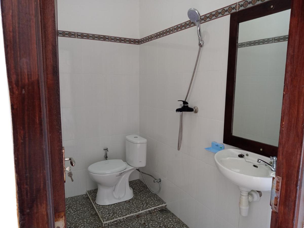 Aris Homestay And Warung Made Munduk Eksteriør billede