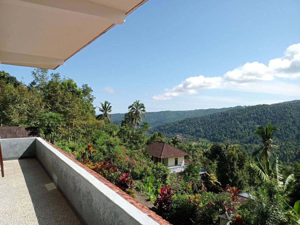 Aris Homestay And Warung Made Munduk Eksteriør billede