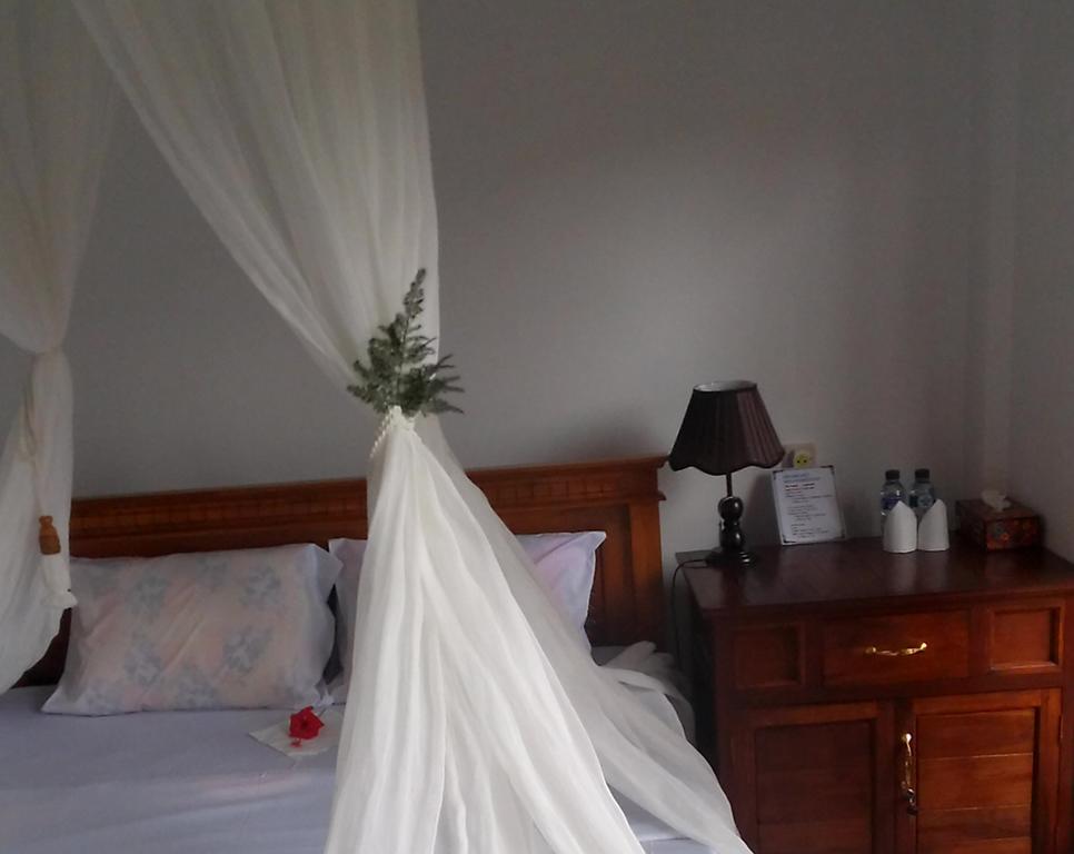 Aris Homestay And Warung Made Munduk Eksteriør billede