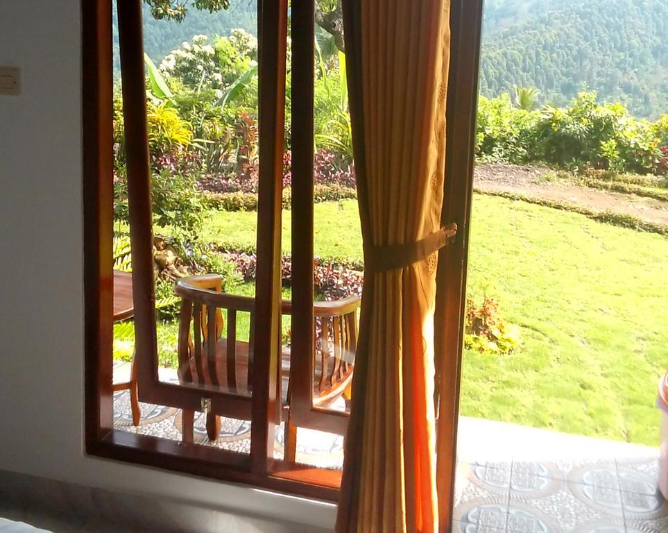 Aris Homestay And Warung Made Munduk Eksteriør billede